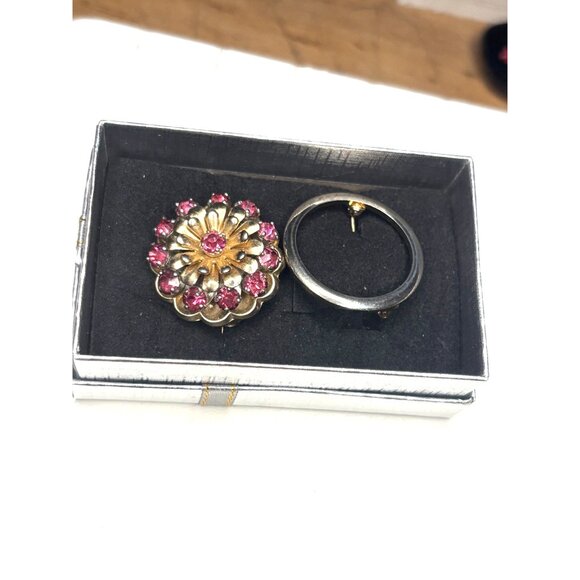 Barclay Vintage Gold Tone Brooch With Pink Rhinestones and circle brooch bundle - Picture 2 of 9